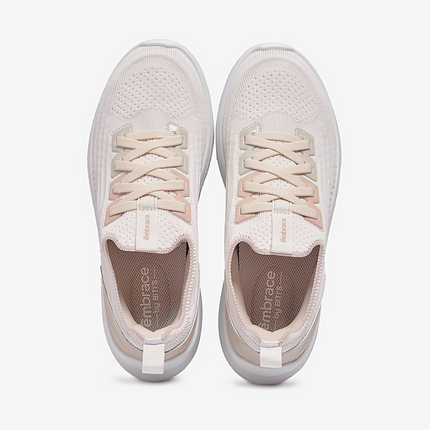 Giày Lười Thể Thao Nữ Biti's Êmbrace BSW003600KEM ( Kem )