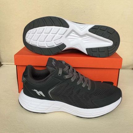 Giày Thể Thao Biti's Hunter Core Nam Màu Xám Đậm HSM004901XAD