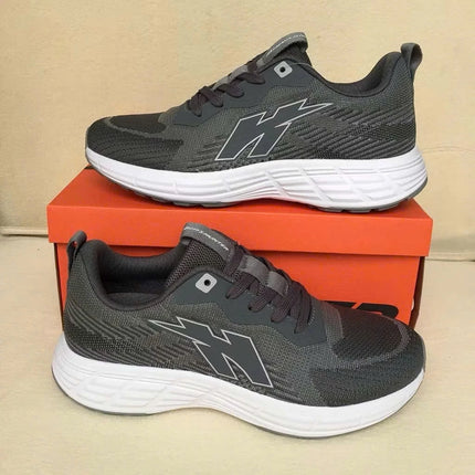 Giày Thể Thao Biti's Hunter Core Nam Màu Xám HSM010400XAM