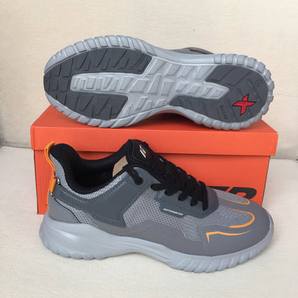 Giày Thể Thao Biti's Hunter X Nam Màu Xám HSM012500XAM