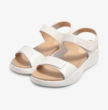 Dép Sandal Nữ Biti’s Êmbrace BEW002000TRG ( Trắng )