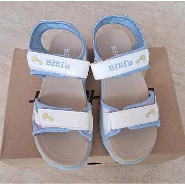 Dép Sandal Biti's Bé Gái Màu Xanh Dương Lợt BEG003400XDL