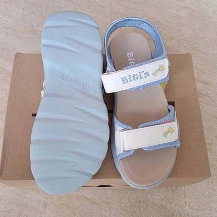 Dép Sandal Biti's Bé Gái Màu Xanh Dương Lợt BEG003400XDL