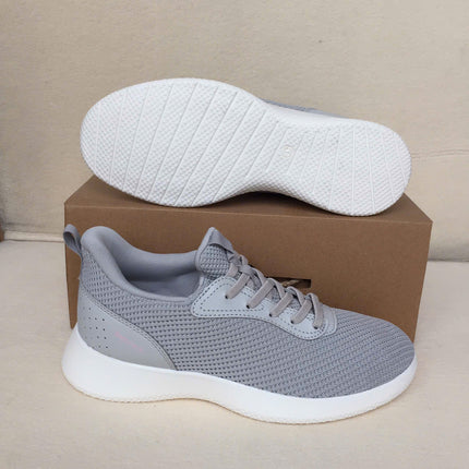 Giày Thể Thao Biti's Êmbrace Nữ Màu Xám BSW005300XAM