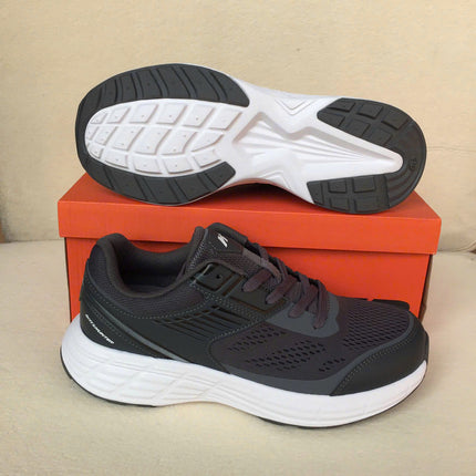 Giày Thể Thao Biti's Hunter Nam Màu Xám HSM012700XAM