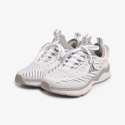 Giày Chạy Bộ Nam - Nữ Biti's Hunter Running White DSMH08300TRG/DSWH08300TRG (Trắng)